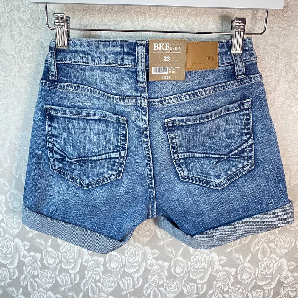 BKE Denim Payton Mid Rise Jean Shorts Size 23 Buckle